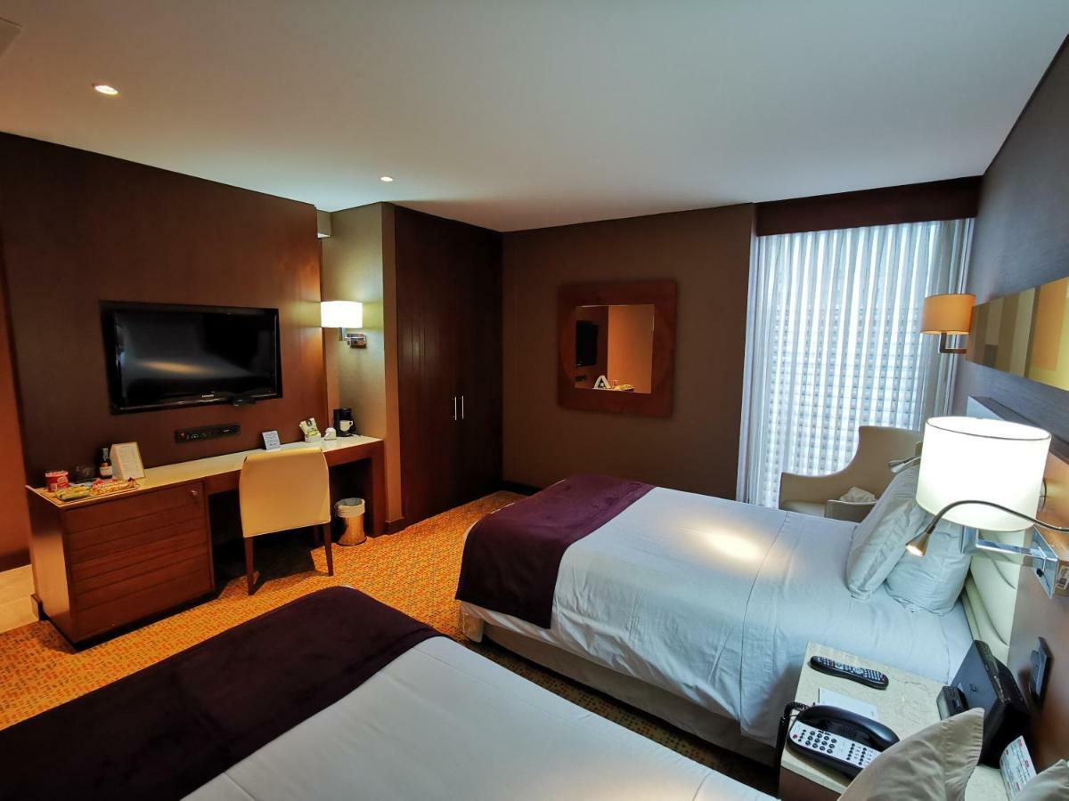 Mercure Bogota Calle 100 Exterior foto